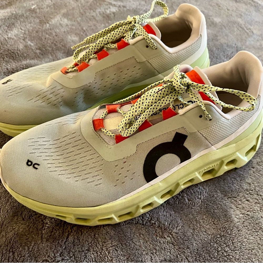 On Cloud Monster Running shoes Sneakers size 11 glacier/ meadow Green - Picture 4 of 7